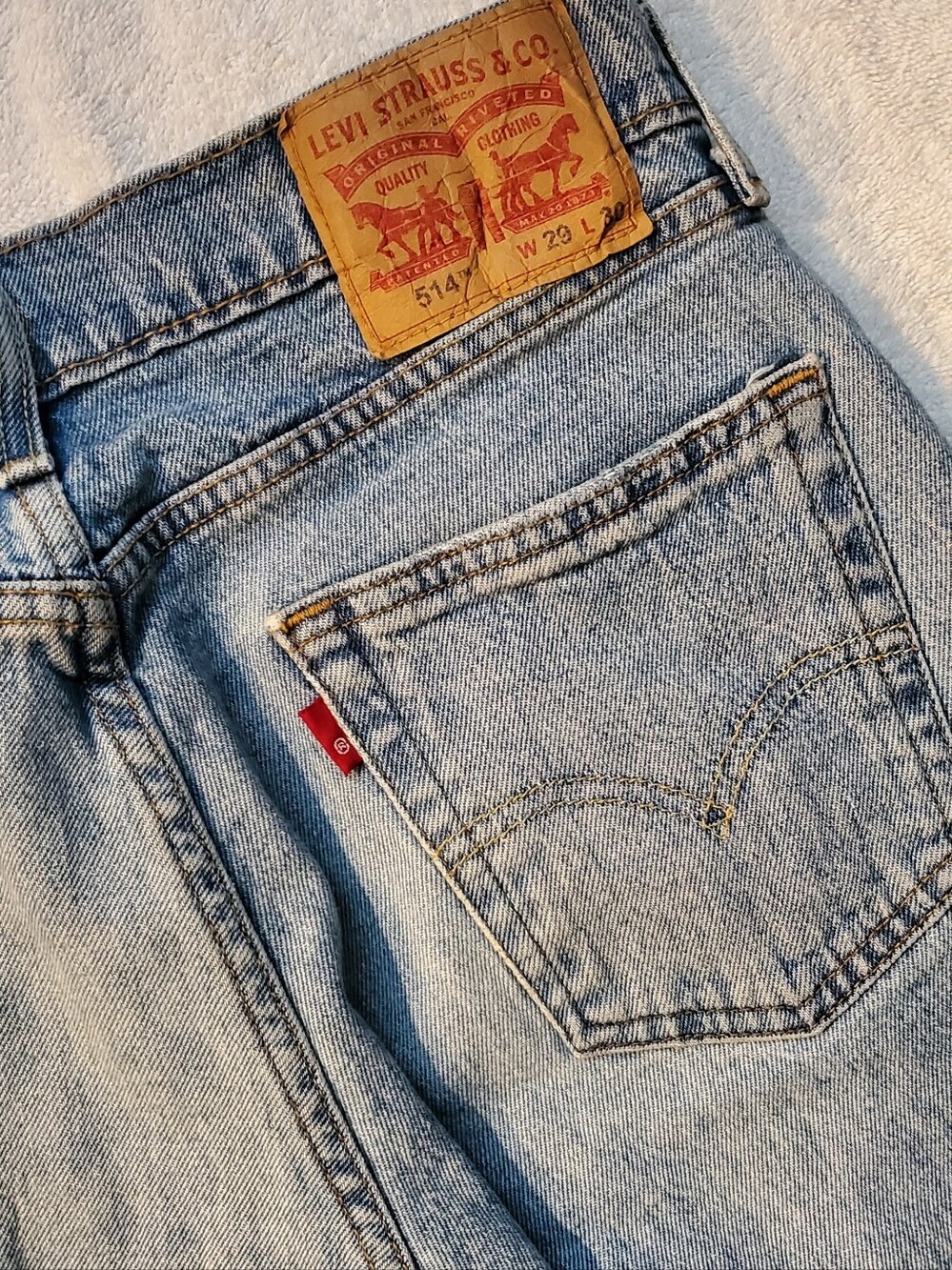 Levi's Light Blue Straight Fit Men's Jeans with Signature Red Tab